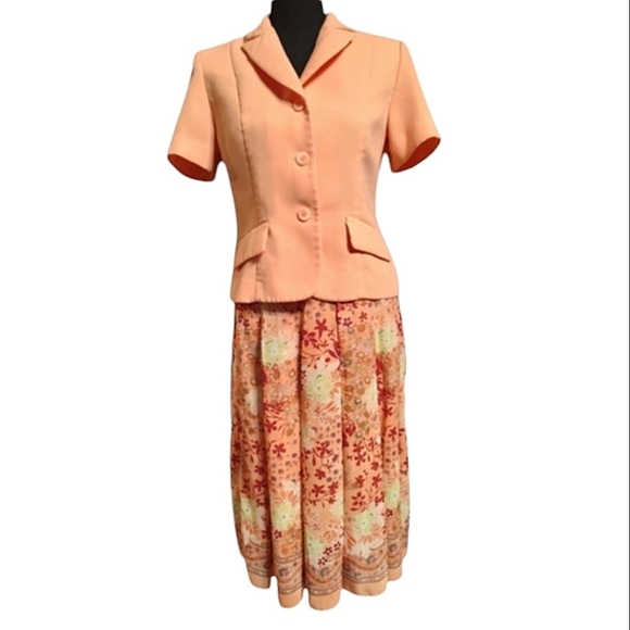 Vintage Dresses & Skirts - Vintage Floral Skirt suit set